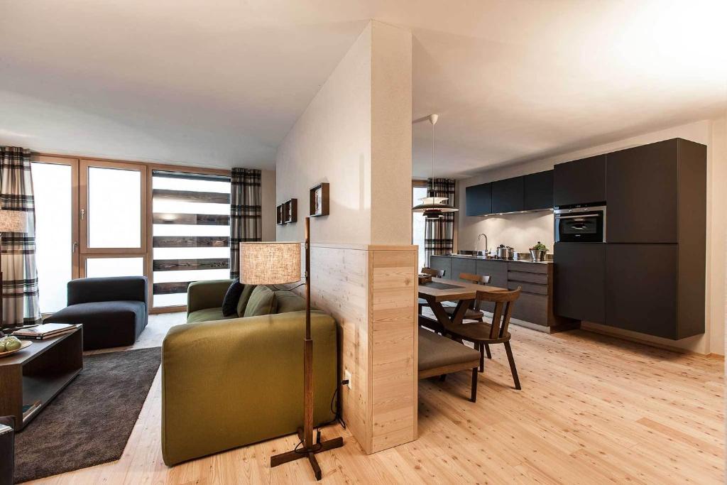 Turrabuel Apart otel Parpan Oda fotoğraf